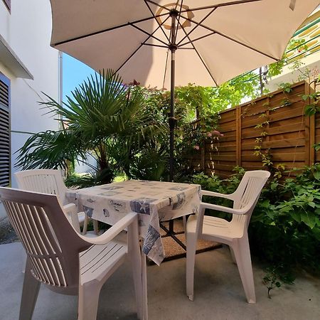 Apartment Vesna With Terrace Baška Eksteriør billede
